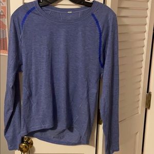 Long sleeve open back lulu top